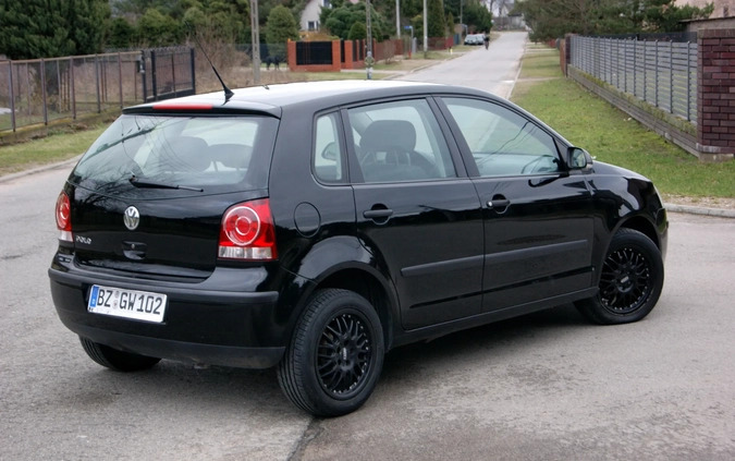Volkswagen Polo cena 13900 przebieg: 189000, rok produkcji 2009 z Janikowo małe 436